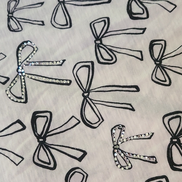 Shirt - Picture 3 of 4